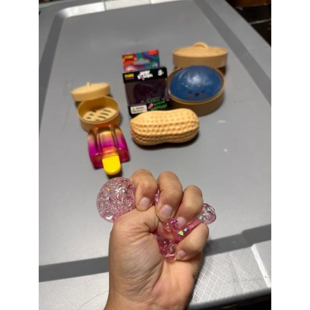5 squishy - Picture 2 of 6